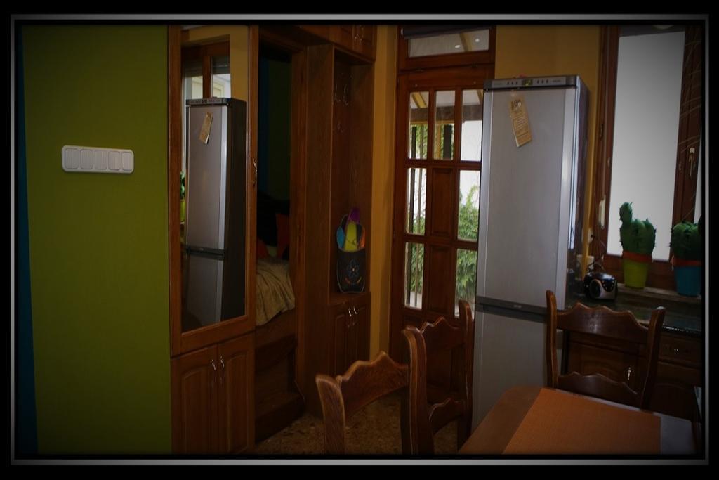 Apartamento Happy Colours In Old Town Kecskemét Exterior foto