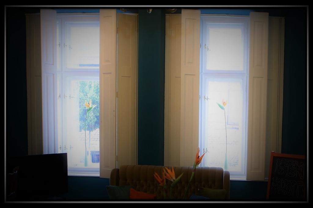 Apartamento Happy Colours In Old Town Kecskemét Exterior foto