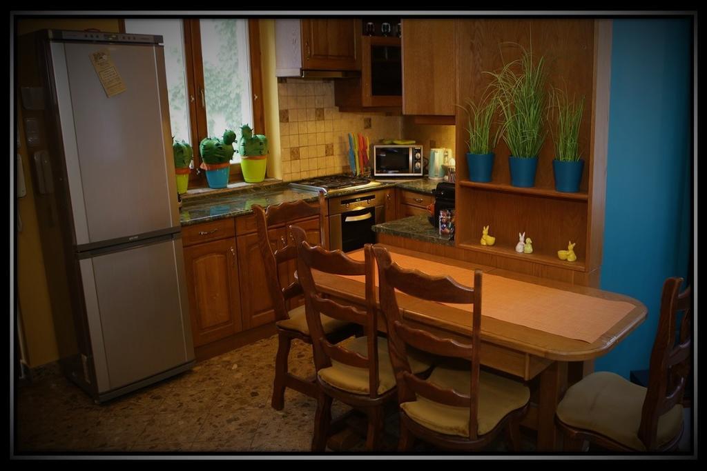 Apartamento Happy Colours In Old Town Kecskemét Exterior foto